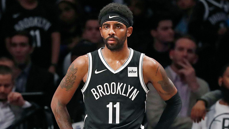 Brooklyn Nets, aşı olmayı reddeden Kyrie Irving ile ilgili karar aşamasında