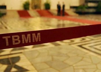 B&uuml;t&ccedil;e g&ouml;r&uuml;şmelerinde 'Meclis'teki cumhurbaşkanı &ouml;nlemleri' tartışıldı