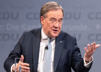 CDU lideri Armin Laschet eyalet başbakanlığından istifa etti