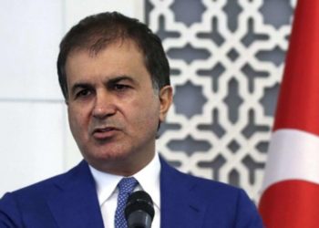 CHP'nin 'tezkereye hayır' kararına AKP'den ilk tepki