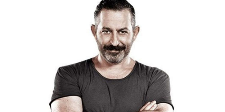 Cem Yılmaz'ın 3 NFT'si 24 bin 500 dolara satıldı