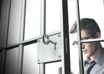 Cezaevlerinde 466 doktoralı üniversite hocası var