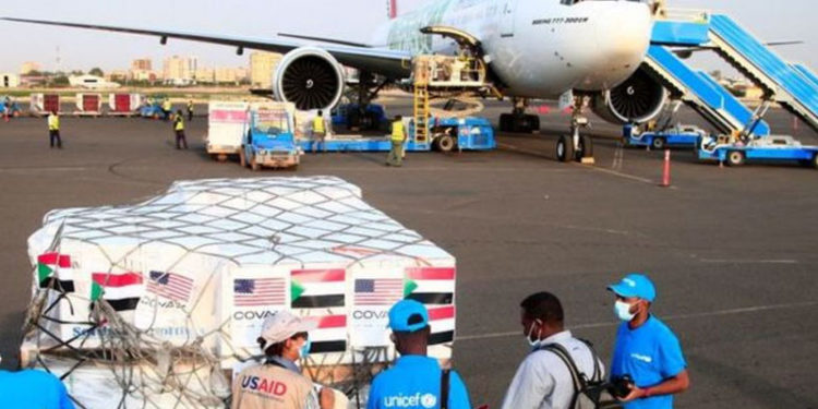 Covid: WHO salgının 2022'de de devam edeceği uyarısında bulundu