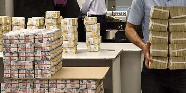 Cumhurbaşkanlığı faaliyet raporu: Vakıf ve derneklere yüz milyonlarca lira aktarmışlar