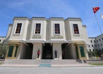 Cumhuriyet tarihinde bir ilk: Ermeni yurttaş kaymakam olmaya hak kazandı