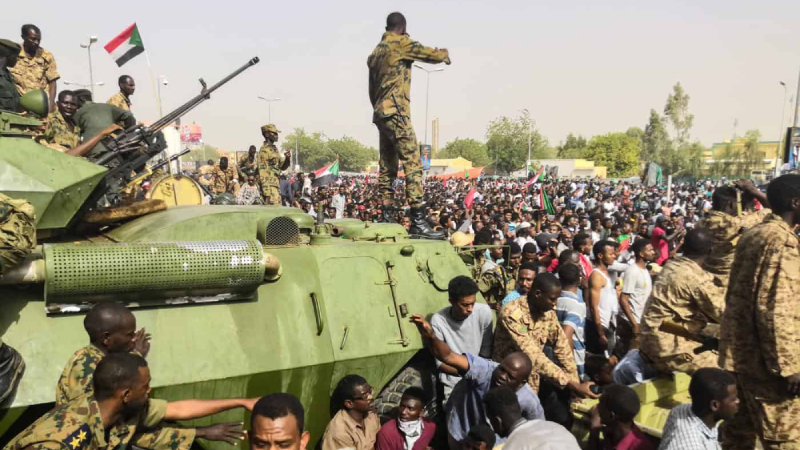 Dünya Bankası Sudan'a yardımları askıya aldı