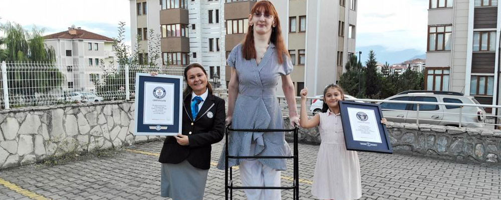 Dünyanın en uzun boylu kadını da Türk