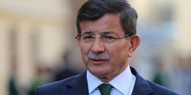 Davutoğlu: Tarihimizin en büyük diplomatik krizini çıkarmak için bu istek neden?