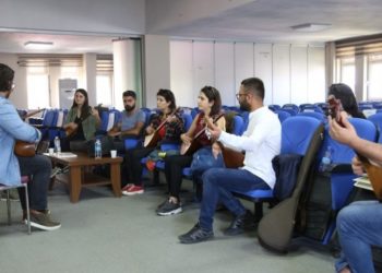 Dersim’de tembûr atölyesi