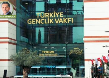 Dinime dahleden artık müselman!