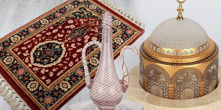 Diyanet 3 bin 500 liraya seccade, 2 bin liraya tespih satıyor