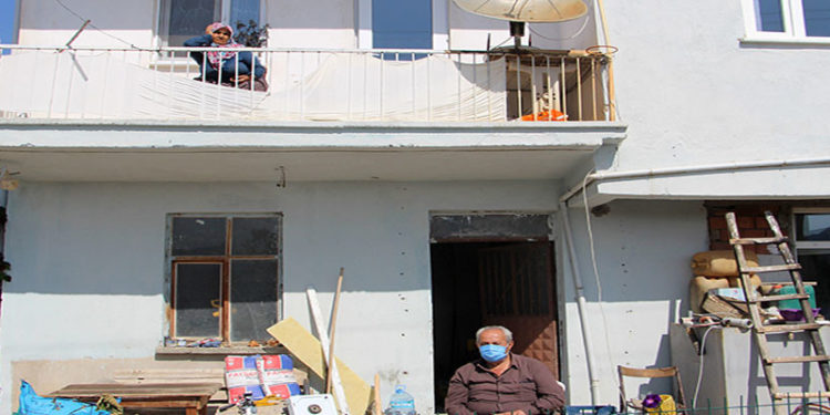 Dolandırıcılara para kaptıran eşine küstü, üst kata yerleşti: Birbirimizi yedik, ete para vermedik