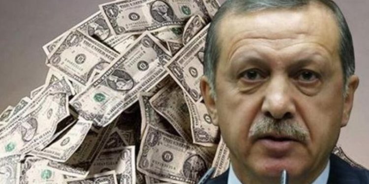 Dolar 9,76'yı gördü!