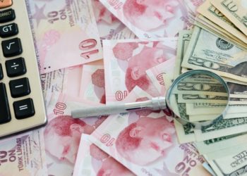 Dolar/TL kurunda faiz indirimi sonrası yeni rekor: 9,66