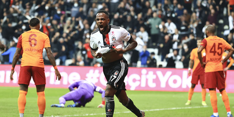 Dolmabahçe'de derbinin galibi Beşiktaş