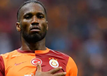 Drogba'dan yıllar sonra gelen itiraf: Fenerbahçe maçında ırkçılık yapıldı, umursamadım