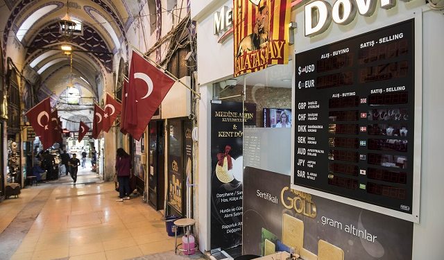 Döviz büroları “fişleme” tebliğine karşı kepenk indirecek