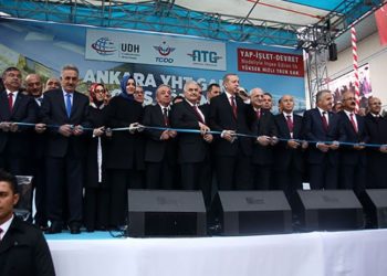 Dünyada en fazla kamu ihalesi alan 'beşli çete'