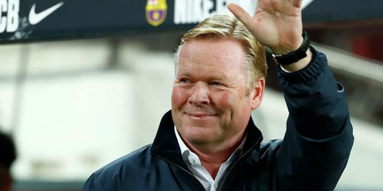 El Clasico yenilgisi sonrası Barcelonalı taraftarlardan Koeman'ın arabasına saldırı
