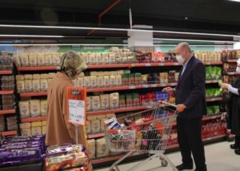 Erdoğan yine aynı markete gitti: Fiyatlar gayet uygun