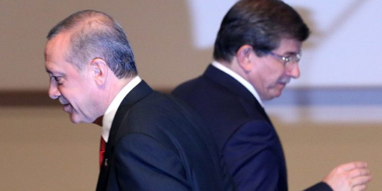 Erdoğan’dan Ahmet Davutoğlu’na sürpriz davet