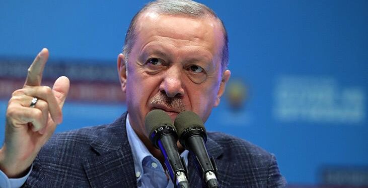 Erdoğan’dan ‘talimat’: 10 büyükelçiyi ‘istenmeyen adam’ ilan edeceksiniz