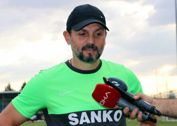 Erol Bulut: Deplasmandaki talihsizliğimizi Galatasaray maçı ile değiştirmek istiyoruz