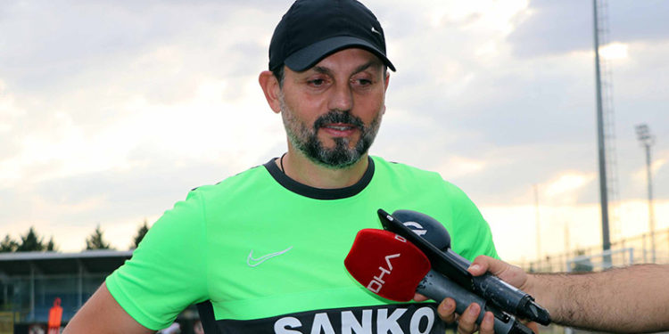 Erol Bulut: Deplasmandaki talihsizliğimizi Galatasaray maçı ile değiştirmek istiyoruz