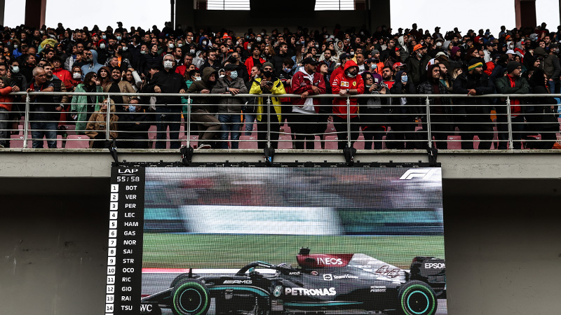 Formula 1 Türkiye Grand Prix'sini 190 bin kişi yerinde takip etti