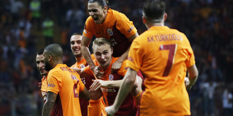 Galatasaray 4 eksikle Rize deplasmanında