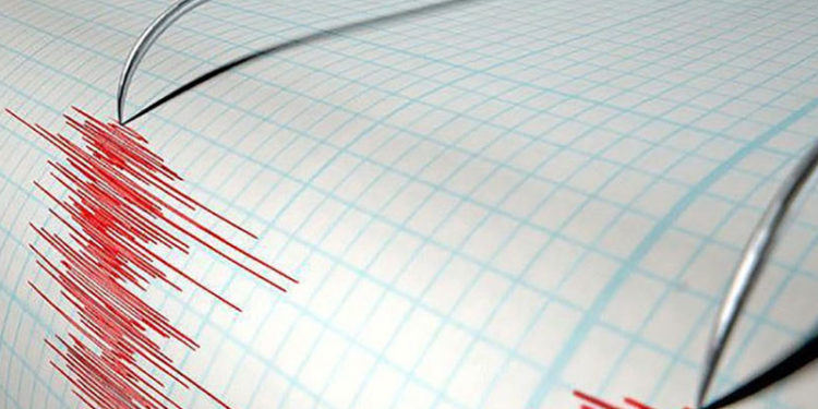 Girit'te 6,3 büyüklüğünde deprem!