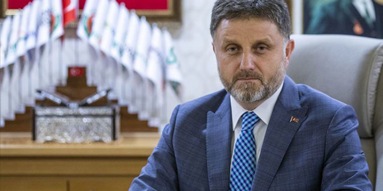 GÜBRETAŞ'ta Yönetim Kurulu Başkanı Fahrettin Poyraz'a 12 bin, diğer yönetim kurulu üyelerine 10'ar bin liralık 'huzur hakkı'