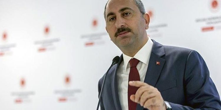 Gülcüler-Pelikancılar kavgası