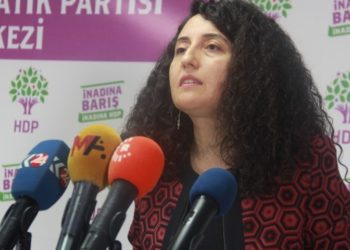 Günay’dan muhalefete ‘tezkere’ uyarısı: İktidarın değirmenine su taşır