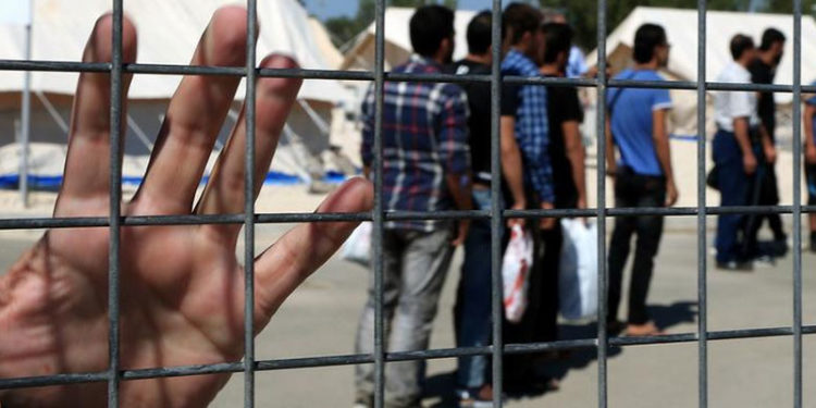 Güney Kıbrıs'tan Türkiye'ye "sığınmacılar" suçlaması