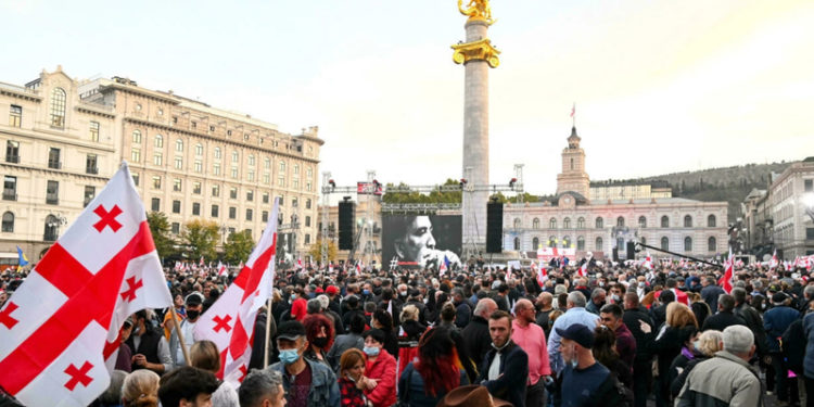 Gürcistan’da, eski Cumhurbaşkanı Saakaşvili'nin serbest bırakılması için gösteri yapıldı