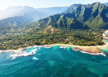 Hawaii'de  6,2 büyüklüğünde deprem