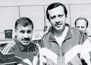 Hayri Ülgen, Erdoğan’ın çenesini nasıl kırdığını anlattı: Sinirlendim, geçirdim dirseğimi suratına