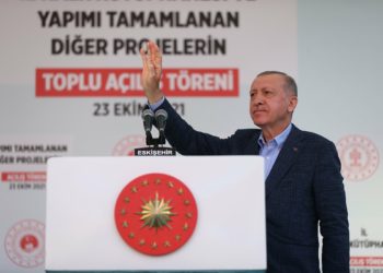 Hukukçu Altıparmak: Büyükelçileri persona non grata ilan etmek uluslararası hukuka aykırı