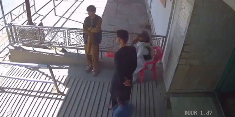 IŞİD tarafından gerçekleştirilen camii saldırısının görüntüleri ortaya çıktı