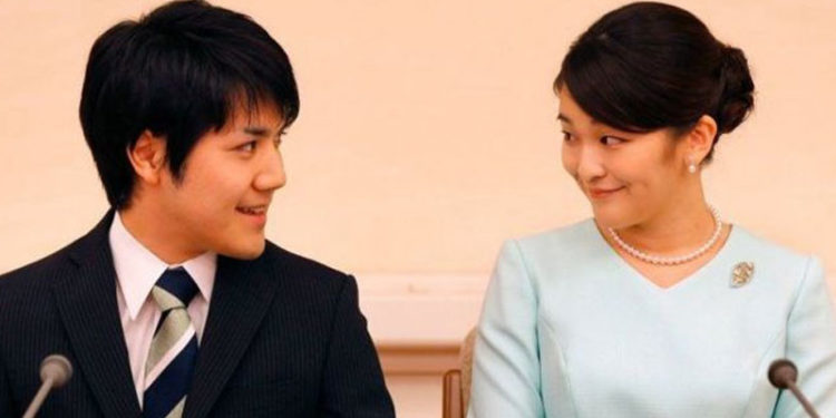 Japon prenseslerin ortak isteği: Bizi rahat bırakın