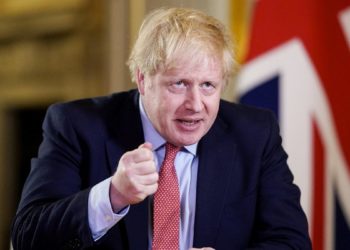 Johnson, İngiltere’ye ‘yeşil yatırım’ çağrısında bulundu