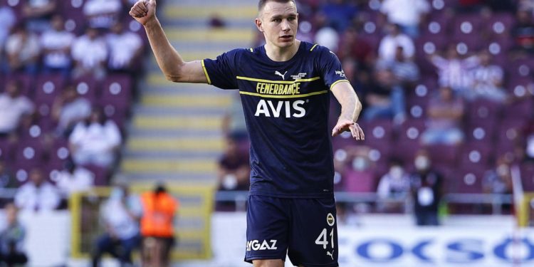 Juventus, Attila Szalai'nin peşinde