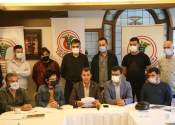 Kamuda çalışan 8 bin doktor istifa etti