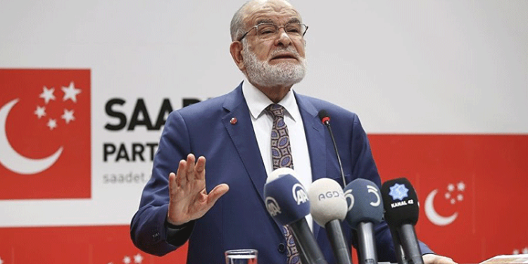 Karamollaoğlu: Demirtaş ve Kavala bırakılmalı, böyle hukuk olmaz