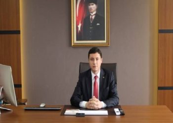 Kaymakam ‘hoş geldiniz’ diyen öğretmeni sınıftan kovdu