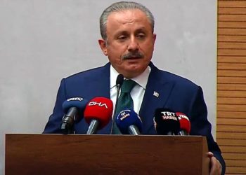 'Kişisel bir konu var; o da Şentop'un TÜGVA Eğitimcisi olması'