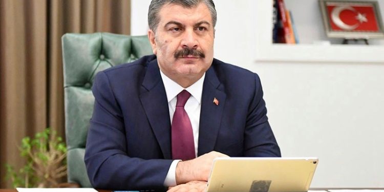 Koronavirüs nedeniyle 217 kişi daha hayatını kaybetti