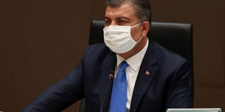 Koronavirüs nedeniyle 223 kişi daha hayatını kaybetti