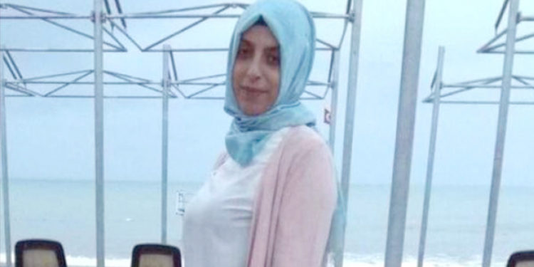 Koronavirüs nedeniyle yaşamını yitiren öğretmenin bebeği sezaryenle alındı